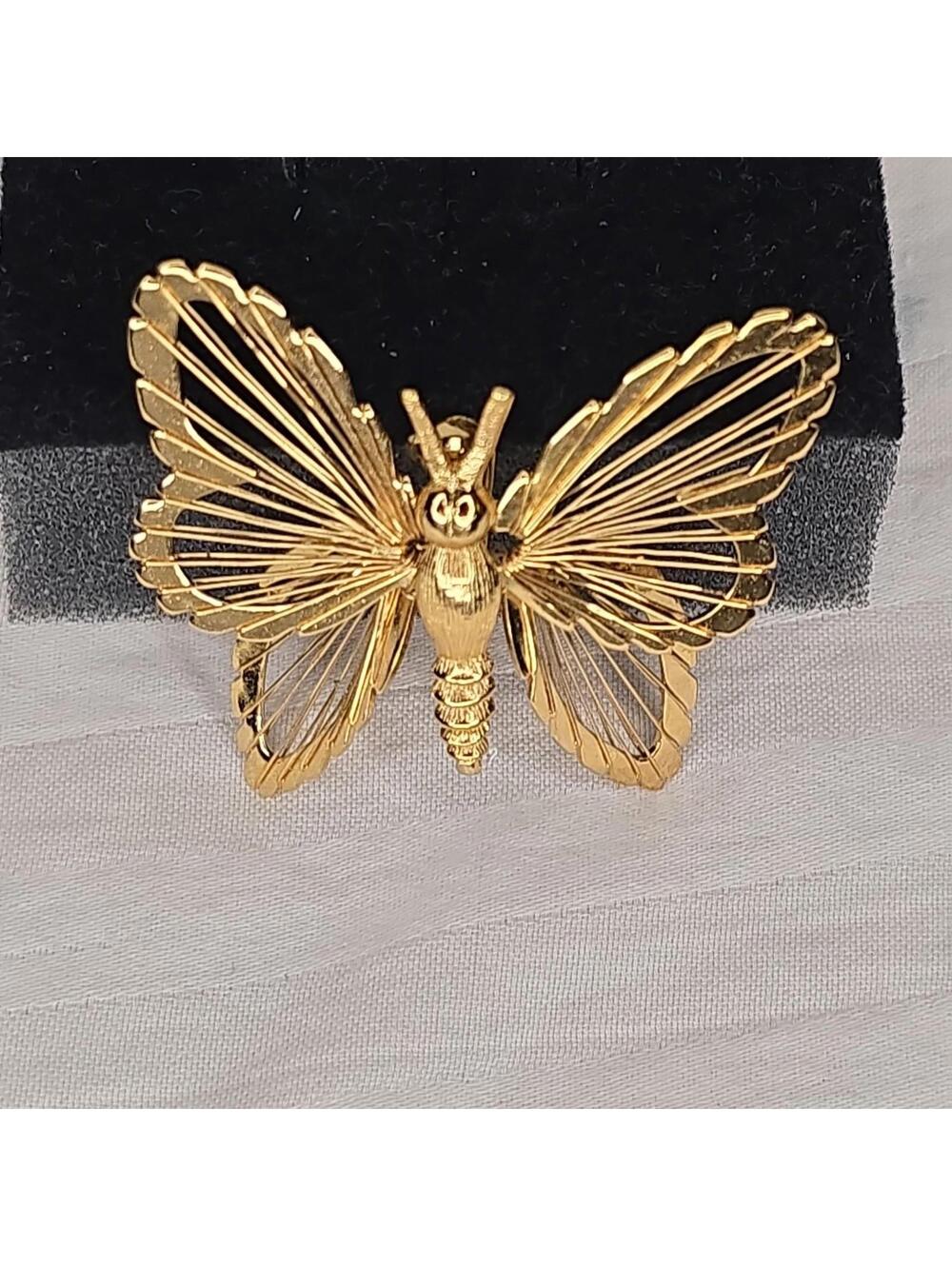 Vintage Monet Gold Tone Filigree Butterfly Brooch Pin
